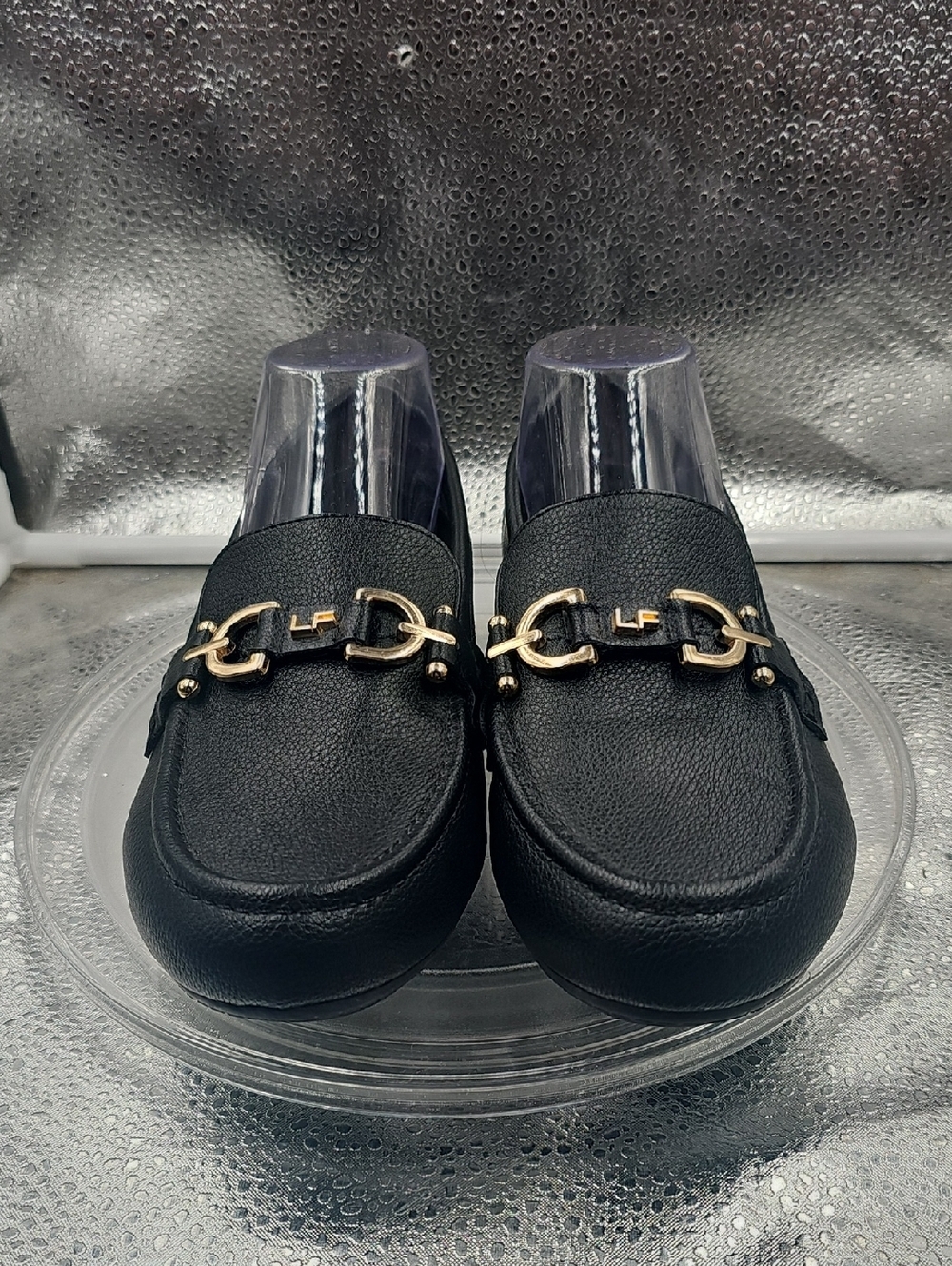 T Black London Fog Shoes Size 8​